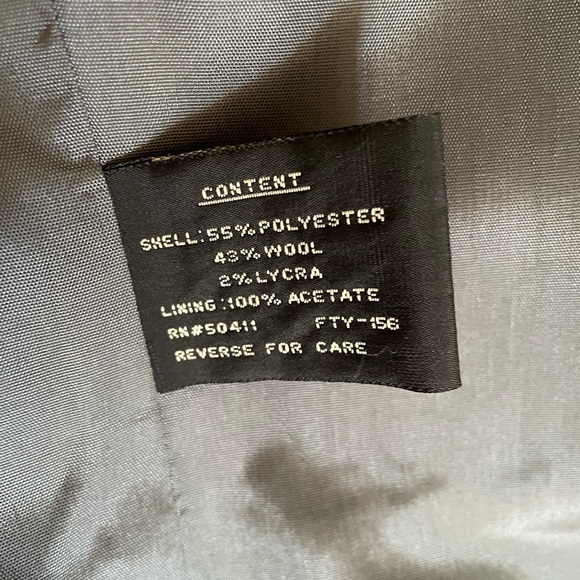 Gorgeous pinstripe long jacket blazer. Donatella - Picture 4 of 6